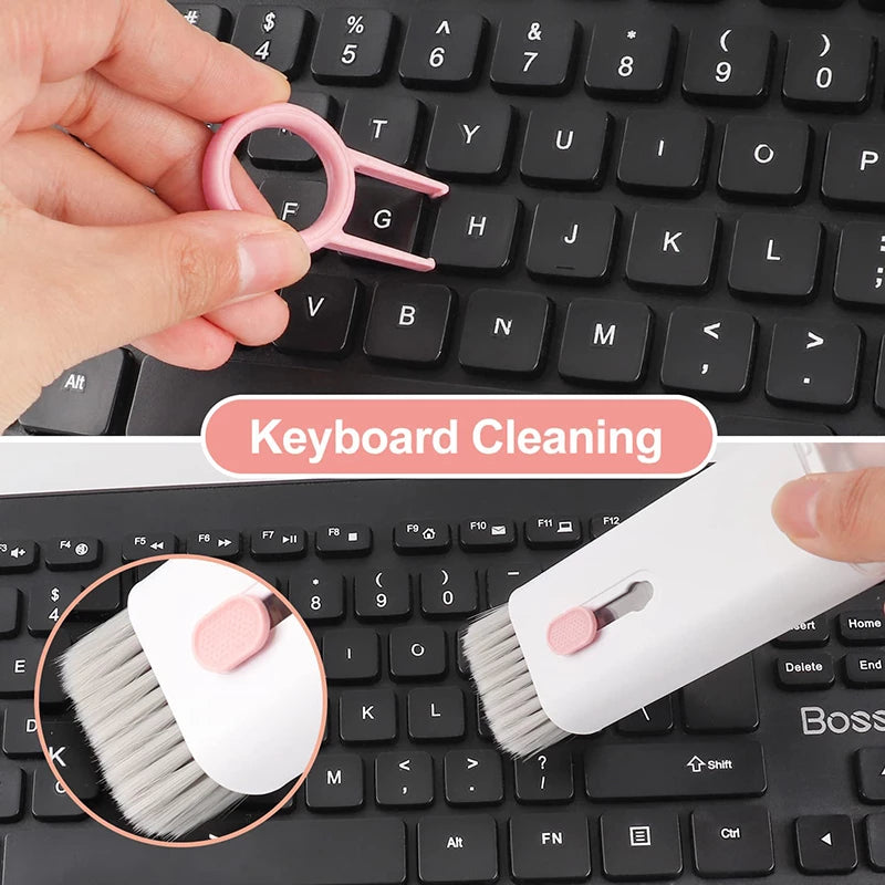 The Tech Cleaner ™ Cleans Your Electronics